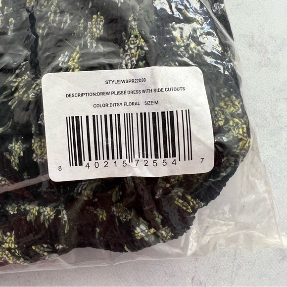 NWT Who What Wear Plisse Collection Drew Cutout Twist Midi Dress Daisy Floral Me - Picture 5 of 7